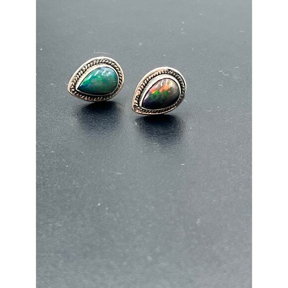 Vintage Sterling Silver Natural Dark Opal Stud Earrings Rope Border 13mm Pair - Picture 2 of 12